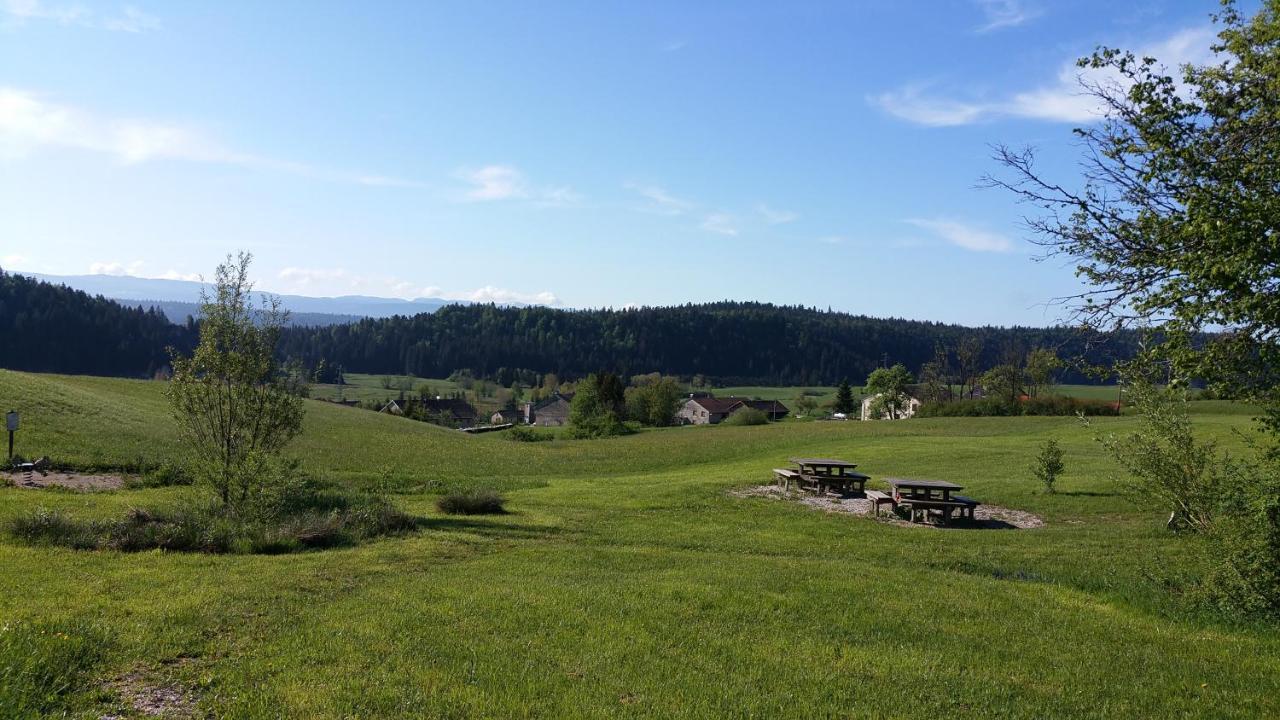 Chalets de Trémontagne 3 étoiles Nanchez Esterno foto